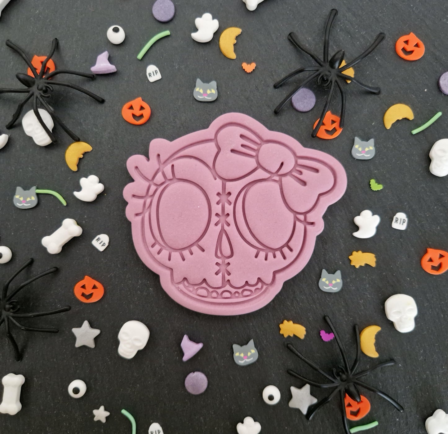 Halloween Lady Skull Cookie Cutter