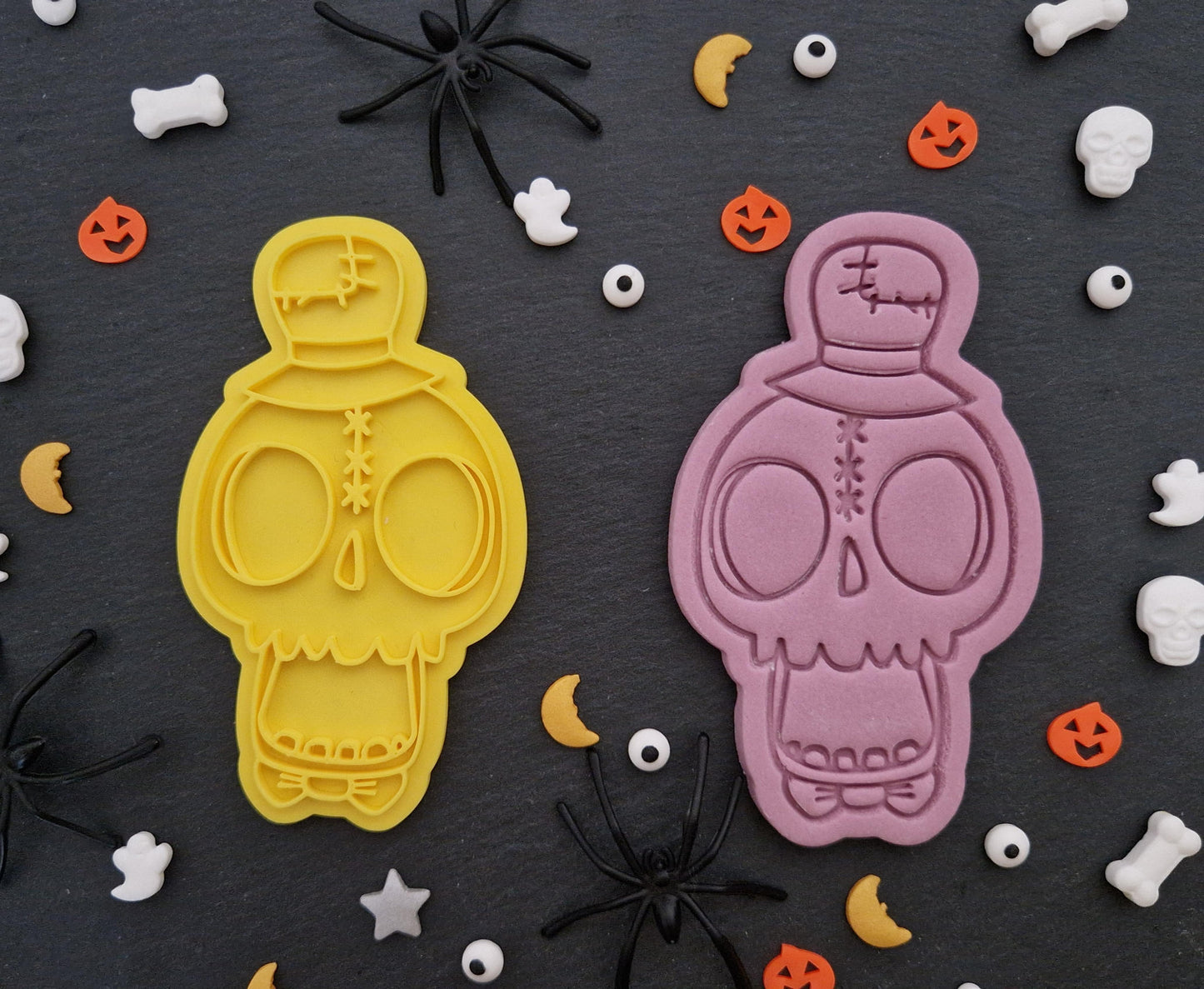 Halloween Bowler Hat Skull Cookie Cutter