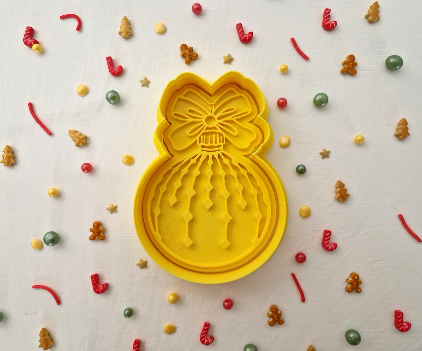 Christmas Bauble A - Cookie Cutter