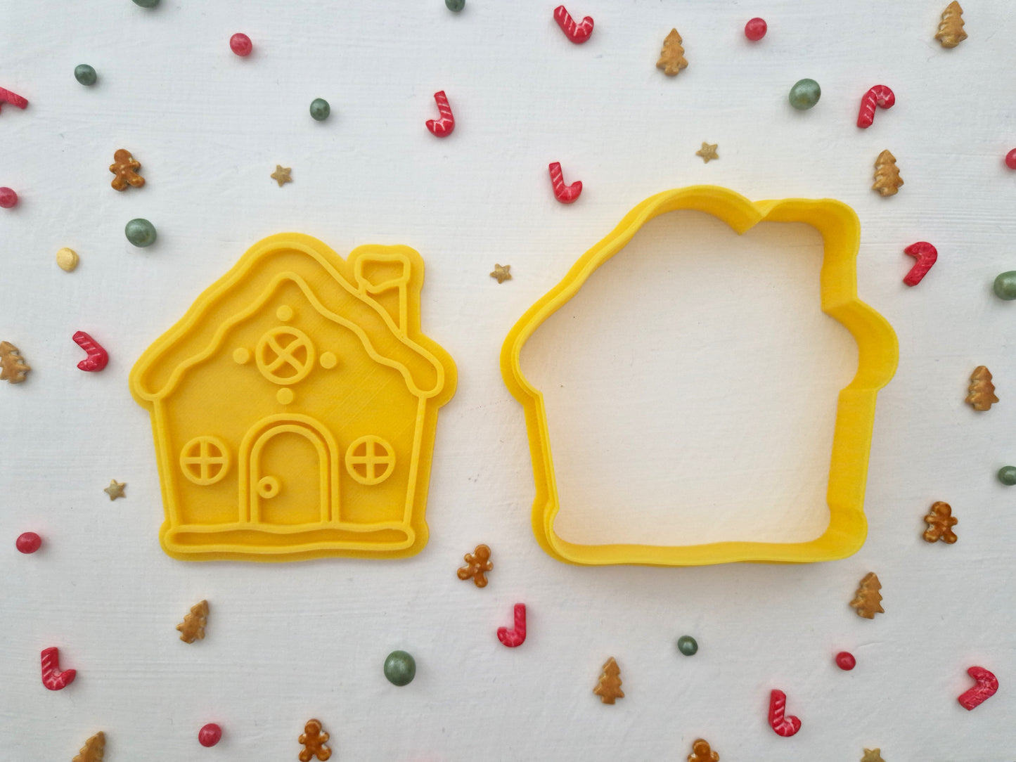 Merry Christmas House 3 - Cookie Cutter