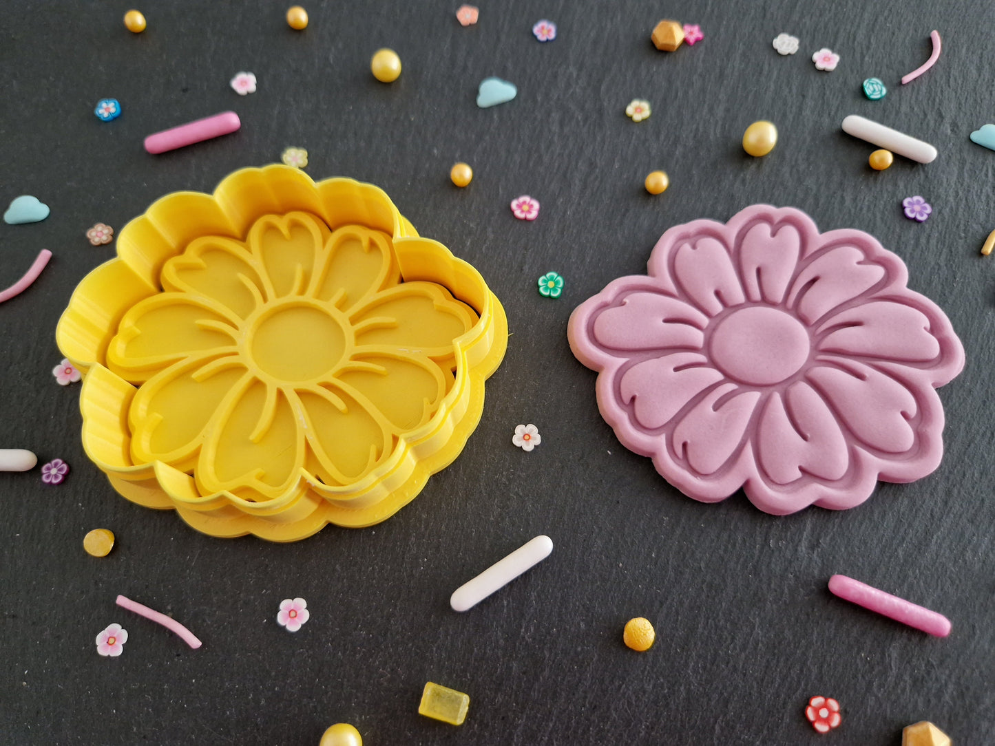 Daisy Flower Cookie Cutter 1